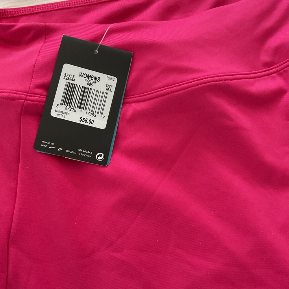 Nike Pink to Orange Ombre Athletic Tee and Hot Pink Skort Set - Picture 4 of 5
